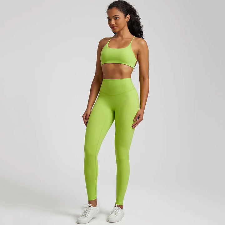 Buttery Soft Gym Set – Leggings & Backless Sports Bra Matching Outfit