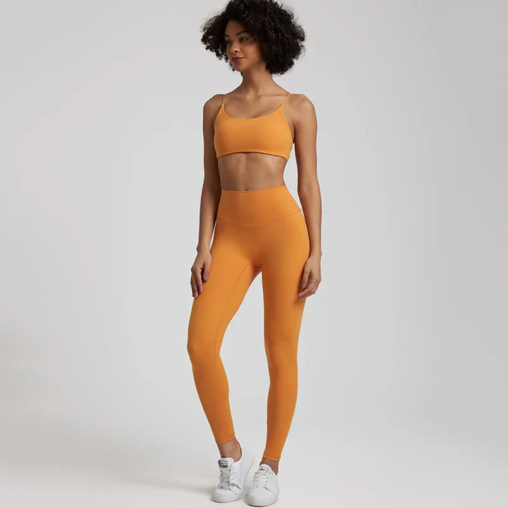 Buttery Soft Gym Set – Leggings & Backless Sports Bra Matching Outfit