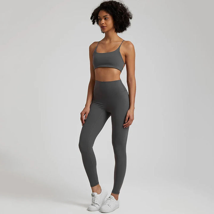 Buttery Soft Gym Set – Leggings & Backless Sports Bra Matching Outfit